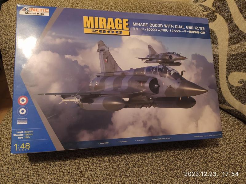 Dassault Mirage 2000D
1:48 Kinetic