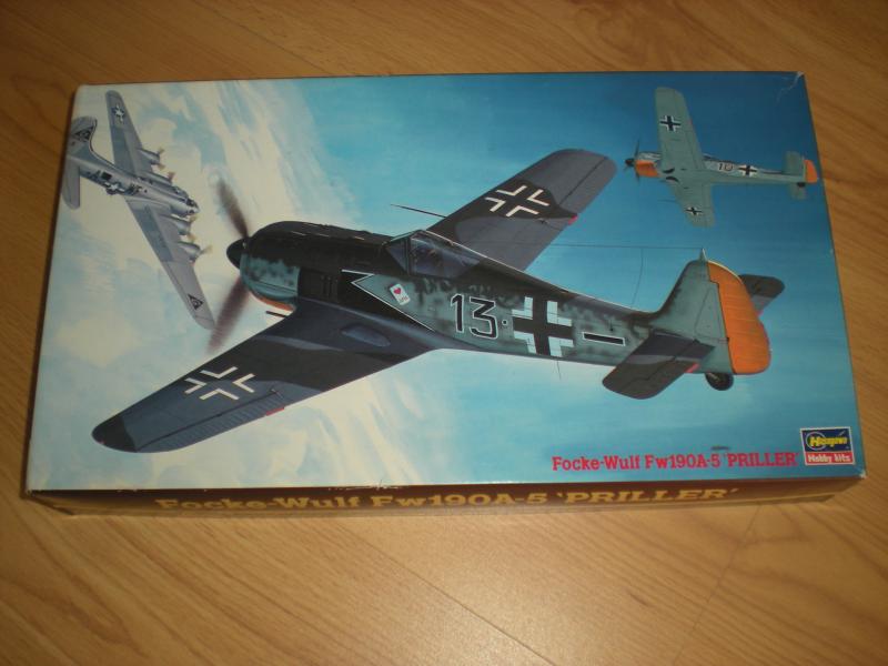 1/48! Hiánytalan!! 9000-