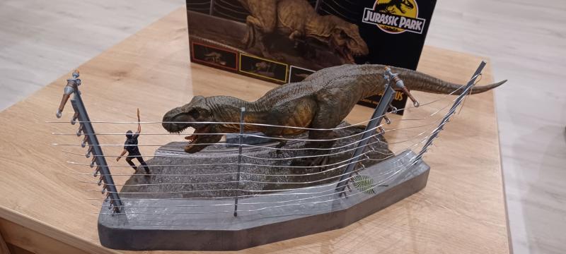 X-Plus T-Rex 1/35 elkészített dioráma referencia kép