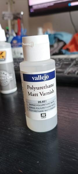 Vallejo Matt Varnish - 900 Ft