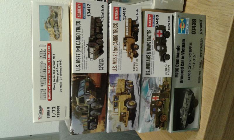 1/72 Hjmű

Újak 4.000,-/db