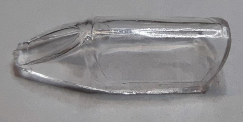 Mig E-8_013

És végül a "csodálatos" egyrészes kabin. Meglátjuk, így marad-e??!