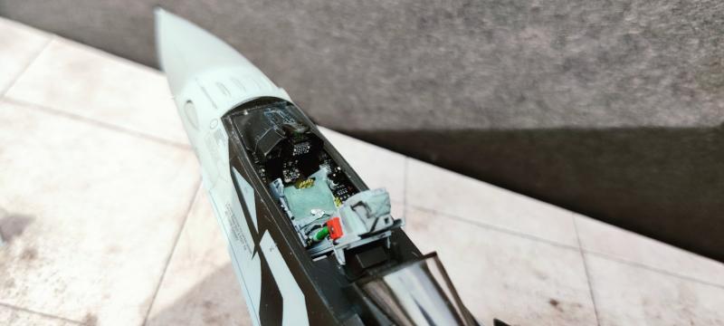 F-16A MLU_X-Falcon_Heller-Kinetic No30411_1-48 (2025)_29