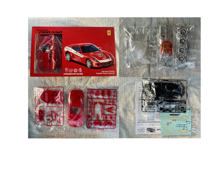 Ferrari 599 GTB -- 10.000-

Fujimi 1/24 Ferrari 599 GTB Fiorano ár: 10000.-