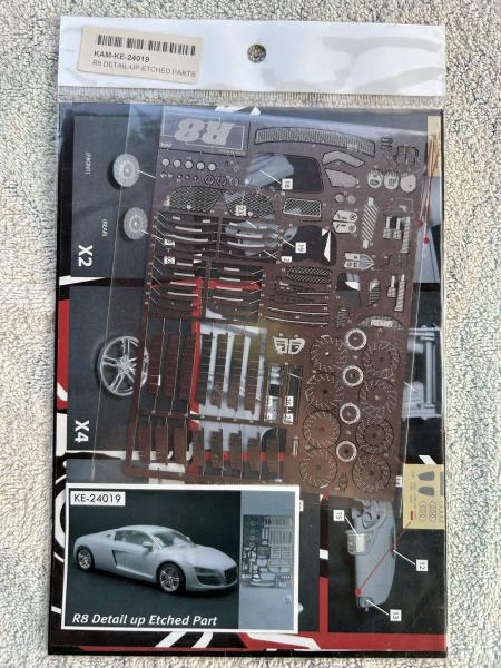 Audi R8 - fotomaratás -- 10.000.-
