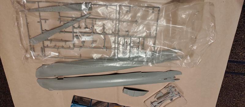 Revell type XXI, 1:144, elkezdve