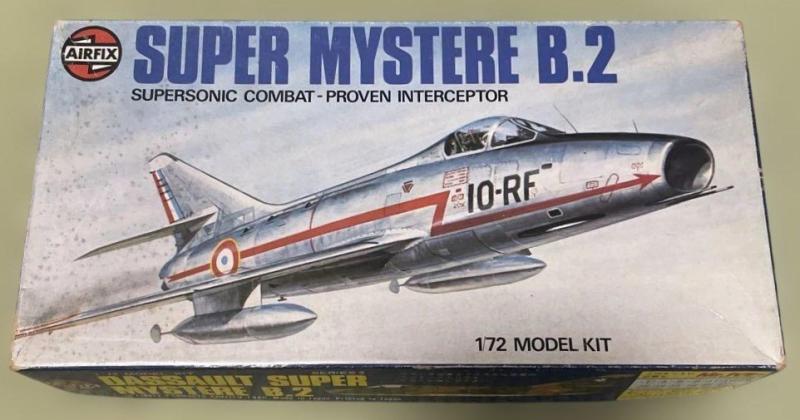 Airfix Super Mystére (3700)