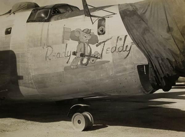 "Ready Teddy", B-24J-50 Liberator a 380th BG („The Flying Circus”), 529th BS egykori állományából