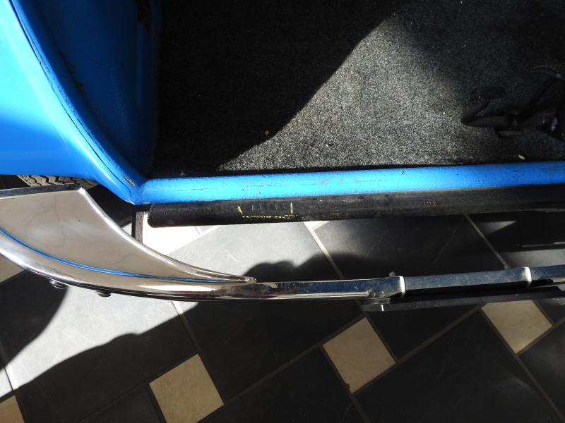 BMW Isetta - 2025 szept 12 Szegeden Centro Itália Kft üzletben Kossuth L sugárút 72/b 