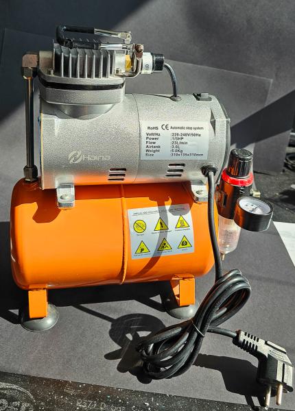 kompresszor-2

kompi