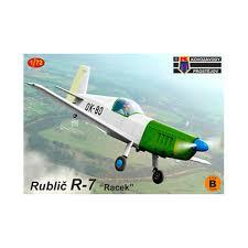 r7

1:72 4000Ft