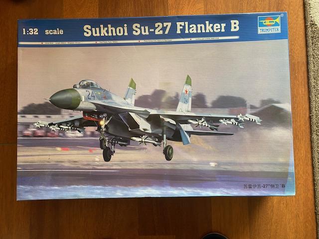 Trumpeter Su-27