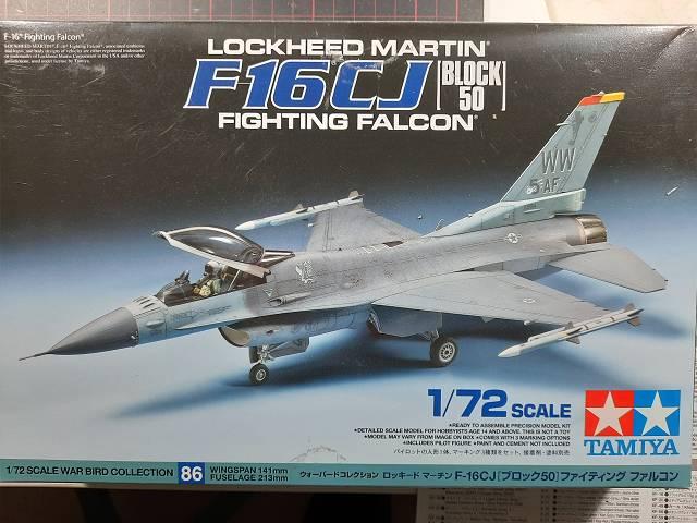tamiya_f-16cj_72