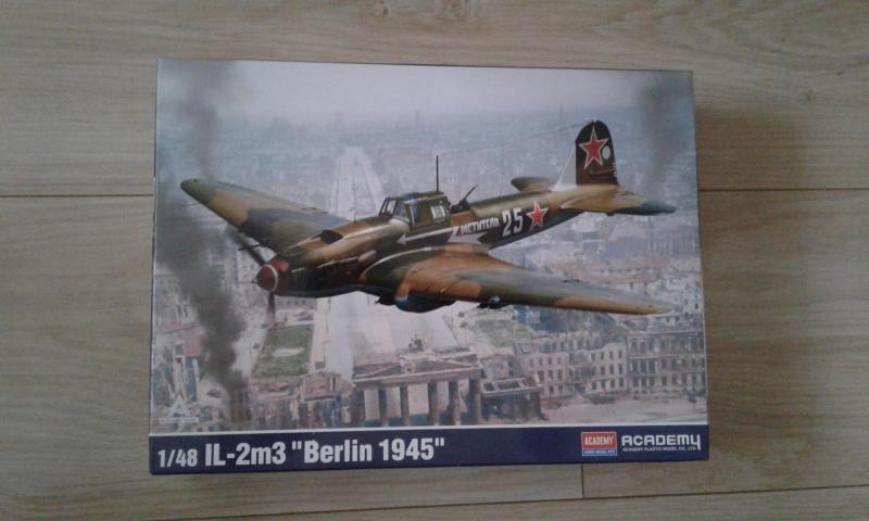 Il-2

1/48 új 7.500,-