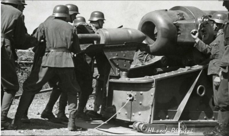 _30,5 cm gránát - 1940 - 3 = FB