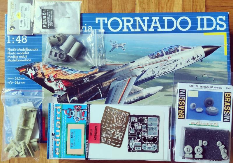 #ÚJ_Tornado IDS_Revell+Aires+Neomega+Eduard+Brassin+MasterModel_1-48_45000Ft