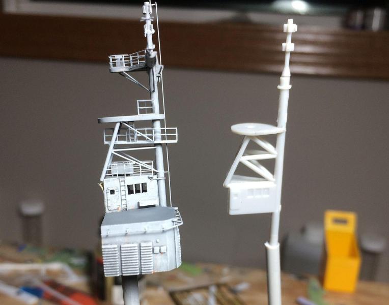 Pár apró eltérés a kínai és a hazai alkatrész között, például átlátszó ablakok