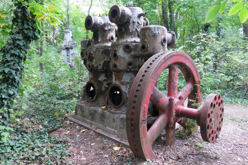 Ganz, MAN, Sulzer és szovjet gyártmányú kompresszorokat is használtak