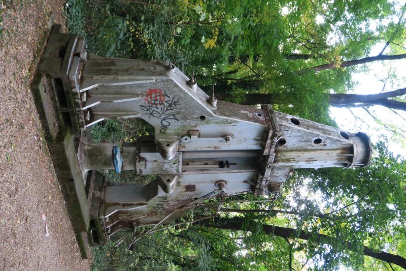 Kéttonnás légkalapács