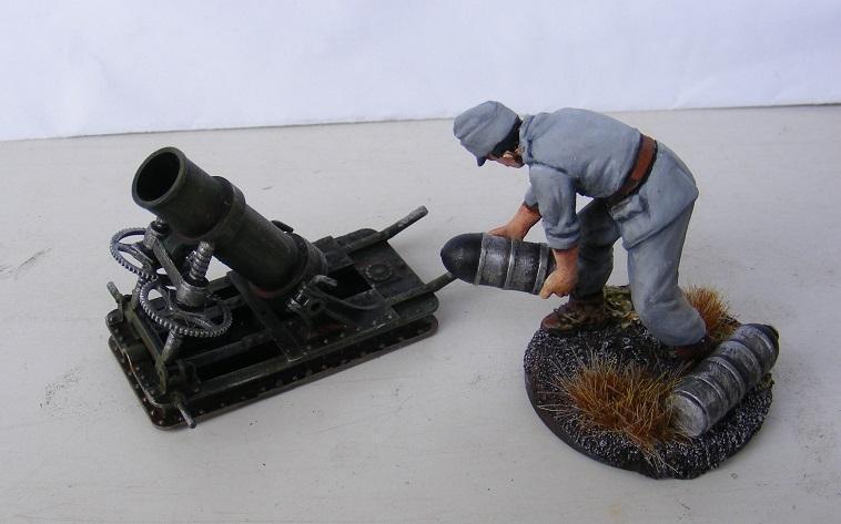 15M 22,5 cm aknavető és kezelője