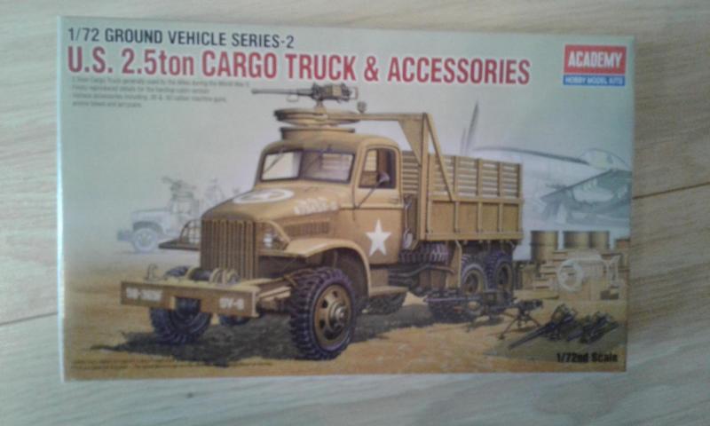 Cargo truck

1/72 új 3.500,-