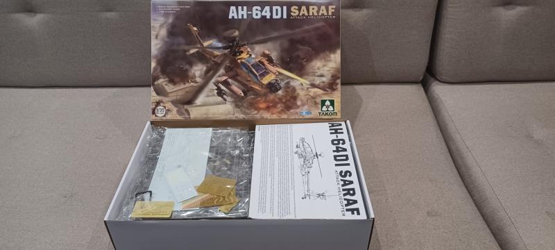 Takom 1.35 AH-64 DI Saraf eladó