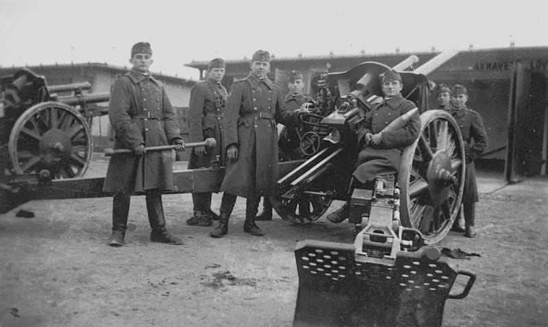 16208e07cf3f4f31ac9cabeb452c7681