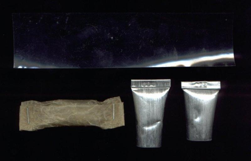 ragaszto_gyurma_celofan