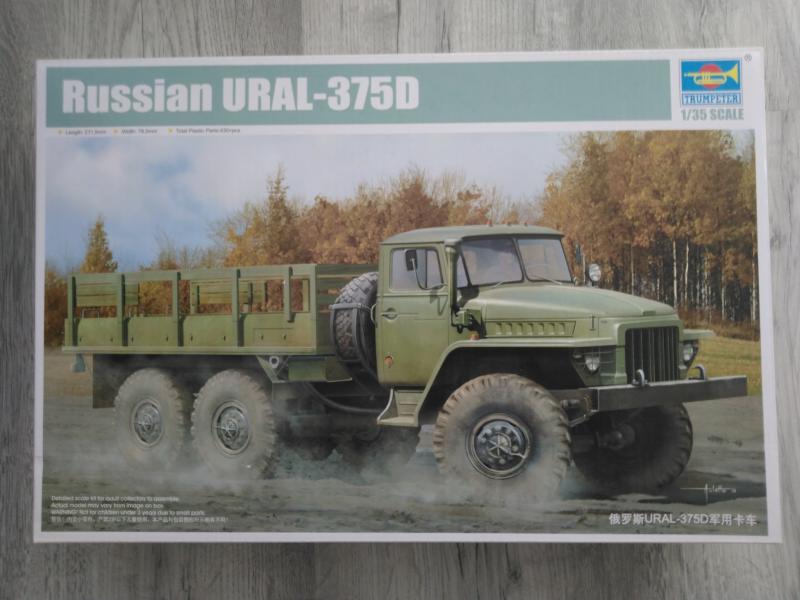 Trumpeter 01027 Russian URAL-375D
