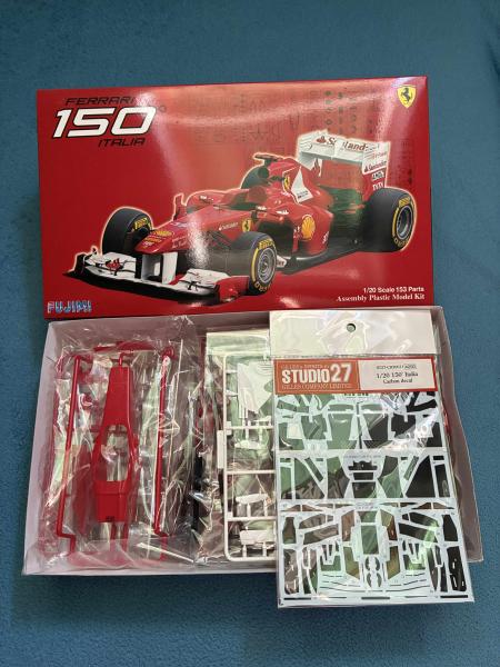 Fujimi Ferrari F150 + Studio27 carbon szett