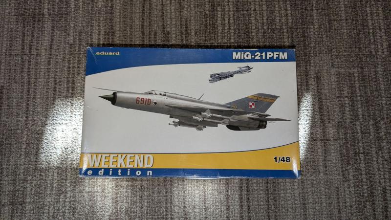 12 Eduard MIG-21