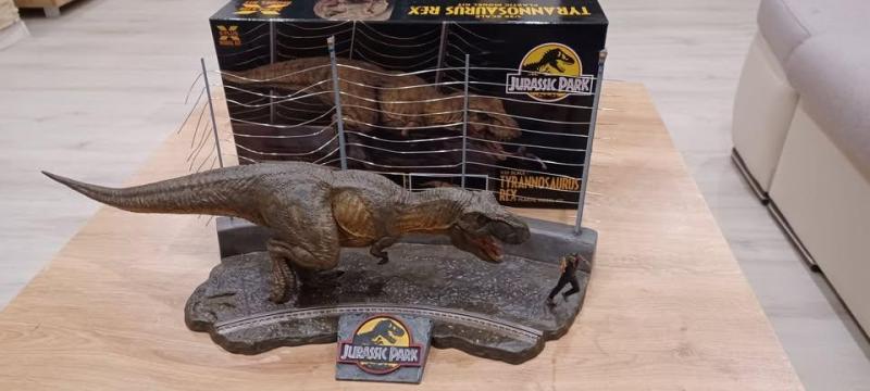 X-Plus T-Rex 1/35 eladó,bemtató jelleggel kész dioráma képekkel...de nem az az eladó szett!