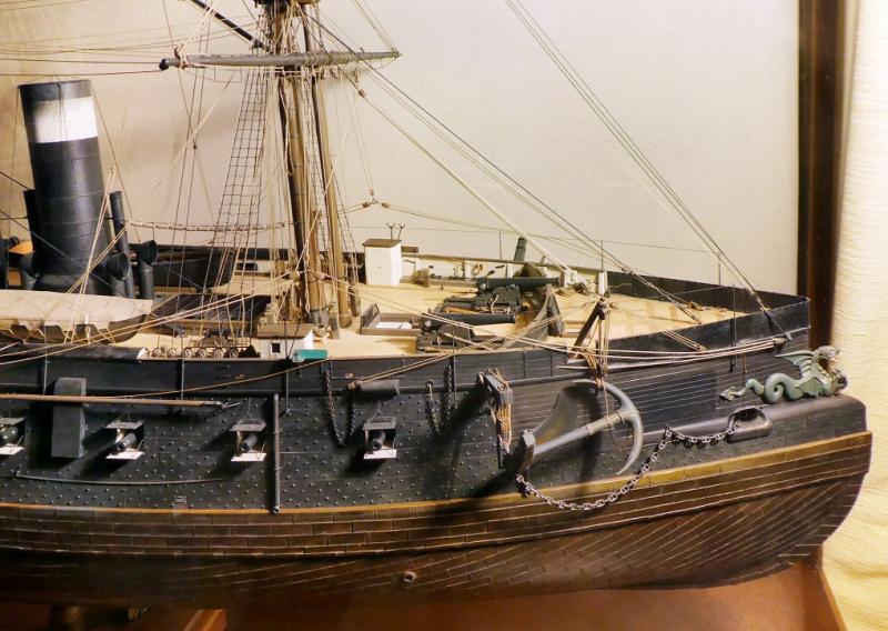 Panzerfregatte-Drache-Bug