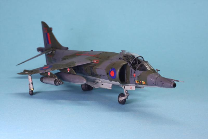 Harrier GR.3
1:72 Airfix