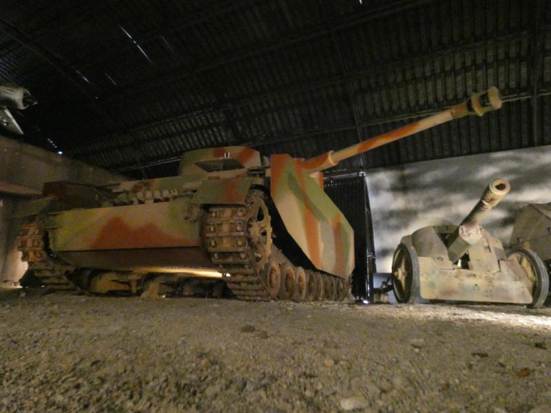 Panzer IV-es áll szemben a T-34-essel