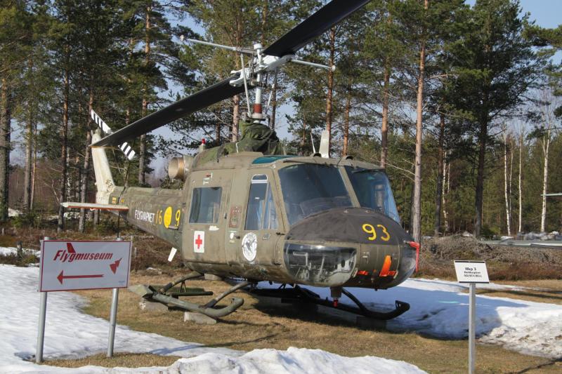 Rövidtörzsű UH-1-es