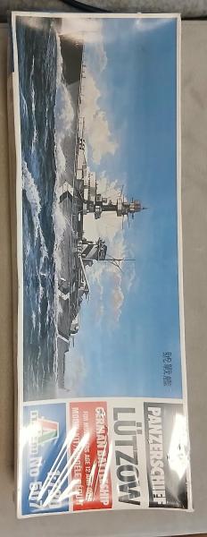 Italeri Lützow (4000)