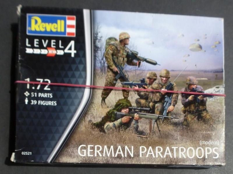 Revell German paratroops modern (2200)