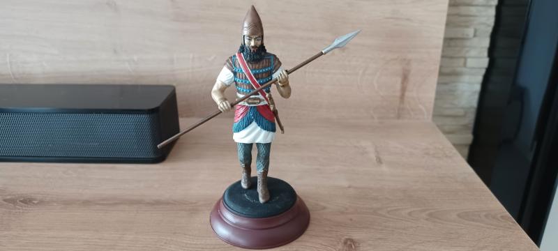 Történelmi figurák eladóak vagy csere.