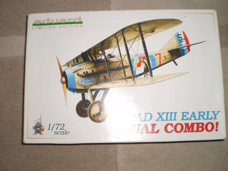 P8140241

2500 ft  1 db makett van a dobozban