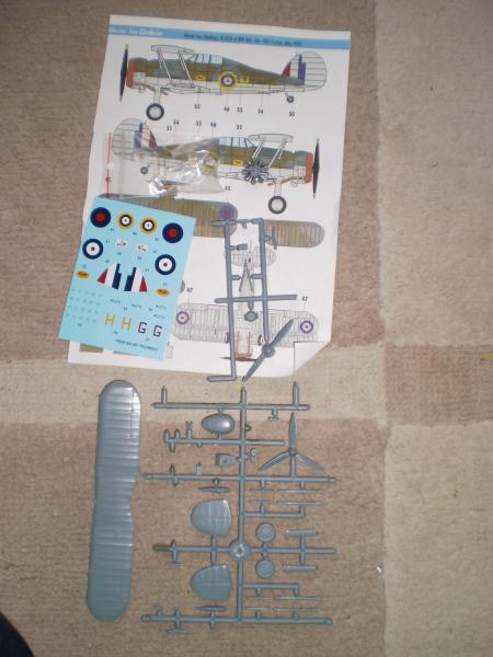 P8140247

Gloster Gladiator 1/72 maradék alkatrészek+matrica 800 ft