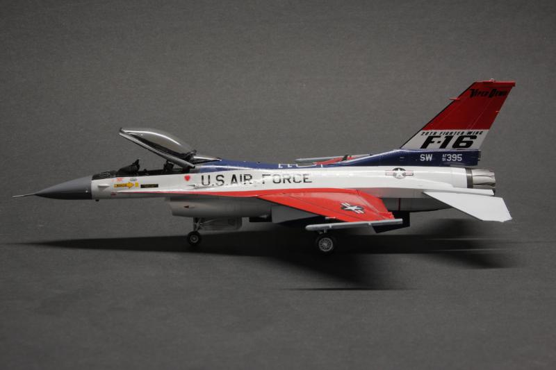 F-16C Viper Demo Team 2024