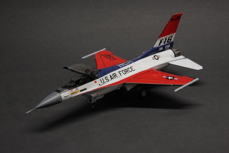 F-16C Viper Demo Team 2024