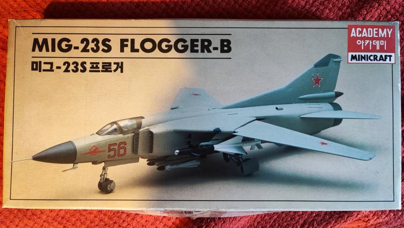 MiG-23_Academy_1-72_3000Ft