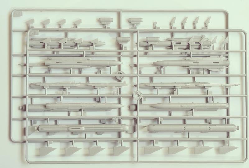 Fegyverzet4_orosz-Kh-58_Kh-31P_Kh-59_1-48_két keret 2500Ft