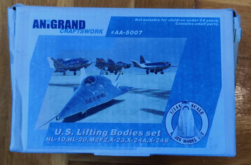 #ÚJ_Lifting Bodies Set (5+1 repülő)-Anigrand_1-144_22000Ft