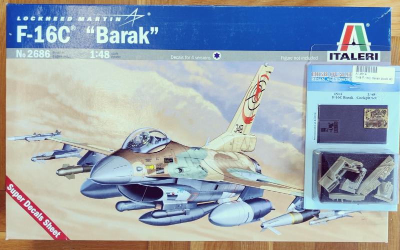 F-16C Barak_Italeri (ex Kinetic)+Aires kabin_1-48_19900Ft