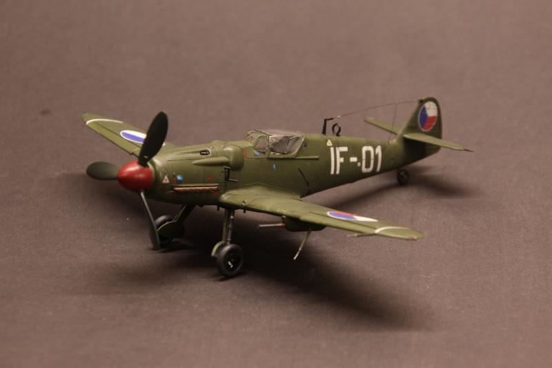 Avia_S-199_Czech_Eduard_1-72