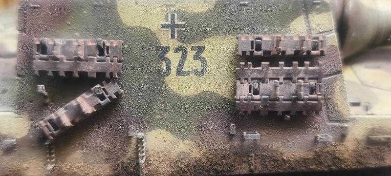 Az oldalpáncél durva felülete