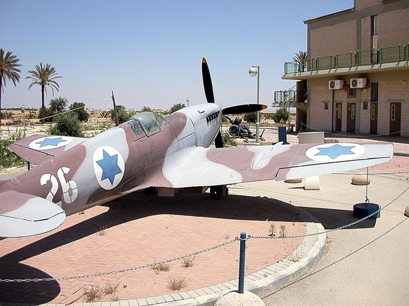 Spitfire Mk IX LF az IAF múzeumban

(saját kép)